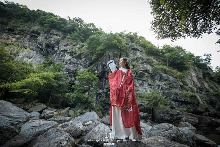 吕思清×方锦龙 中西合奏 !来日立中央空调新年音乐会看“神仙打架”