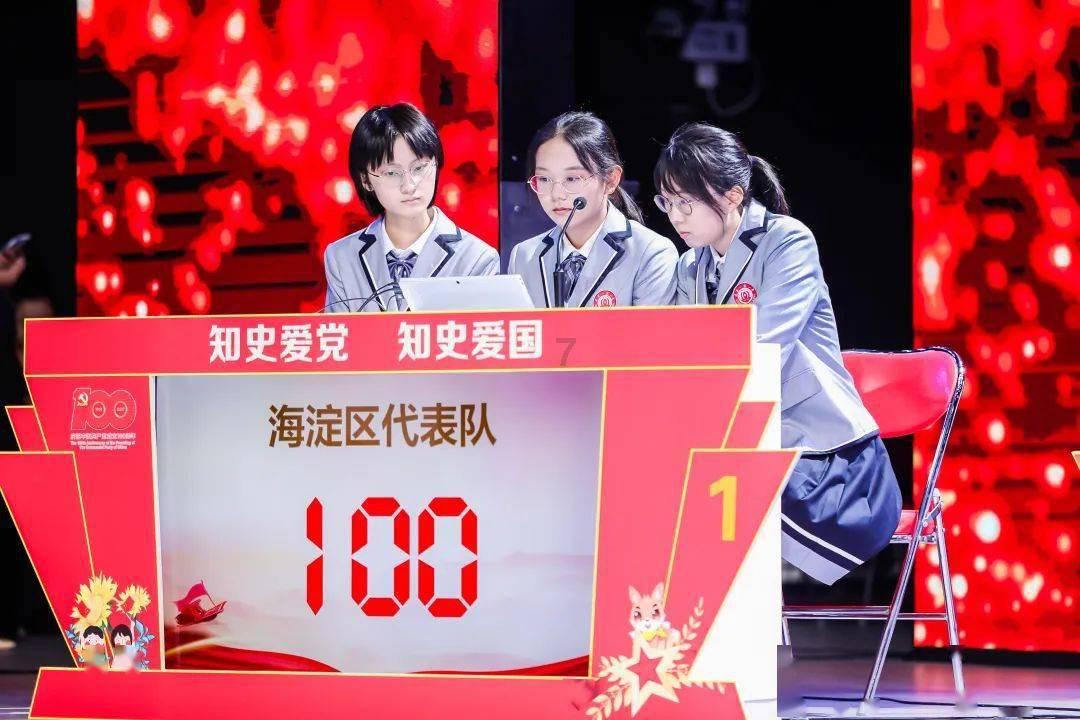 这种“蒲桃”南方才有，据说一斤要价100元，北方人想吃都买不到